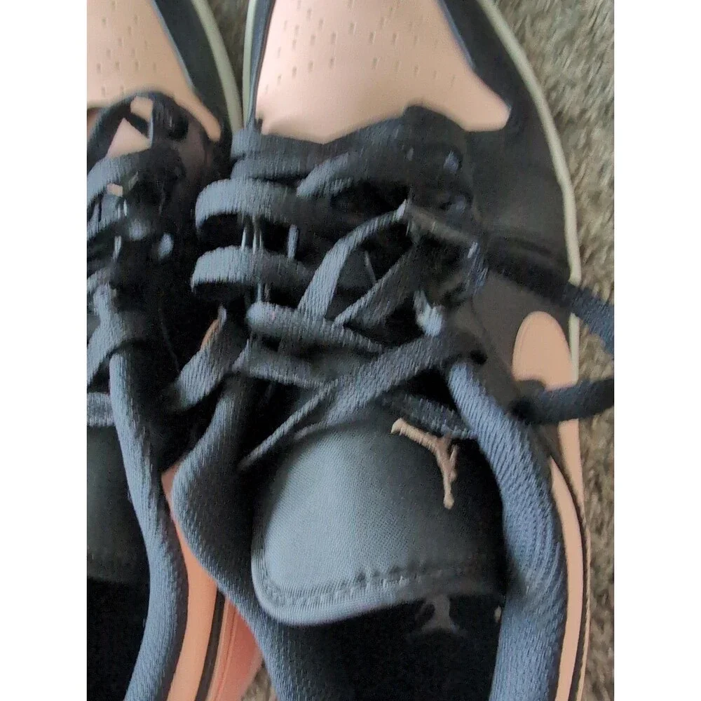 Jordan Air Jordan 1 Low Crimson Tint Black/Hyper Pink/White 553558-034
